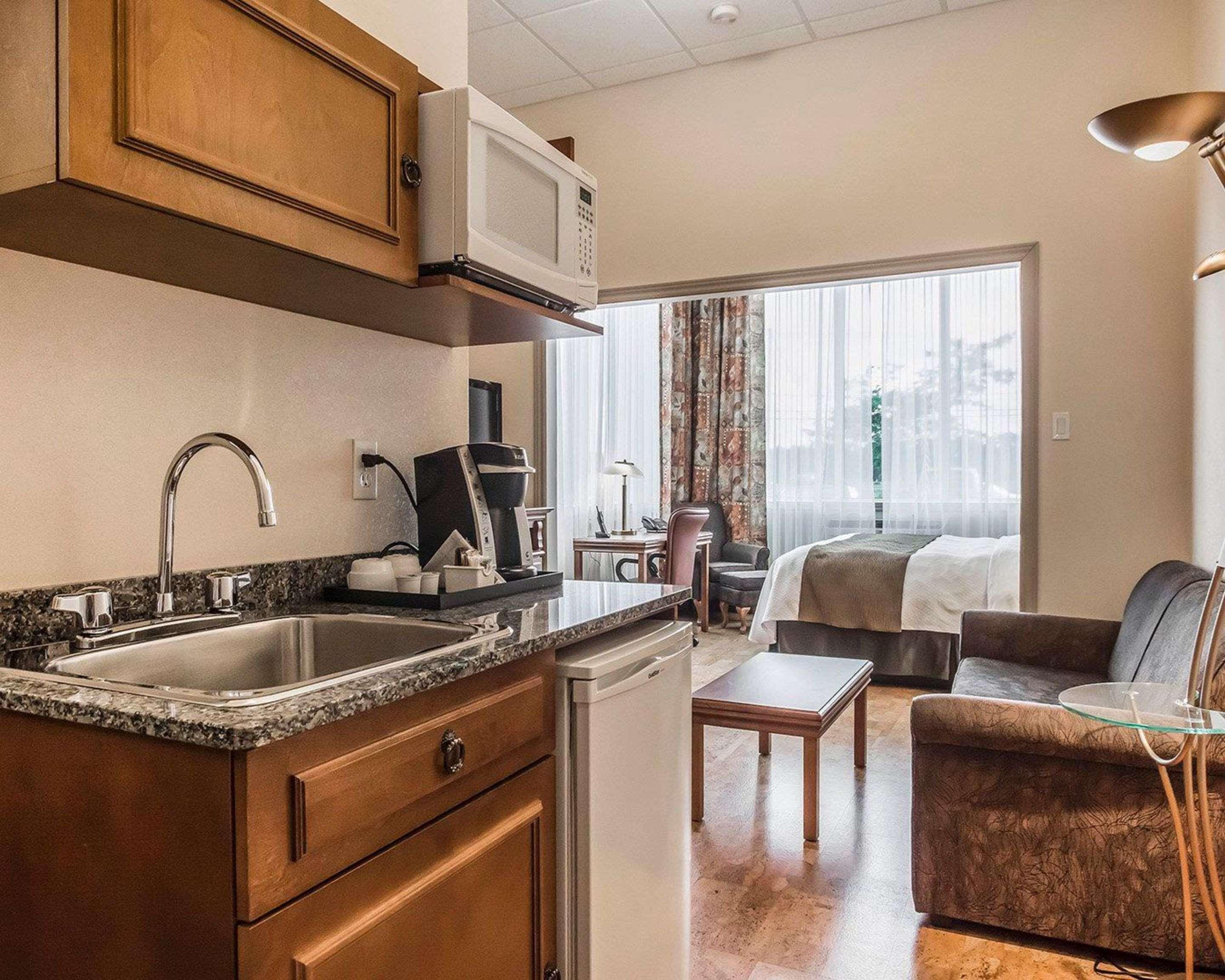 Quality Suites Drummondville Luaran gambar