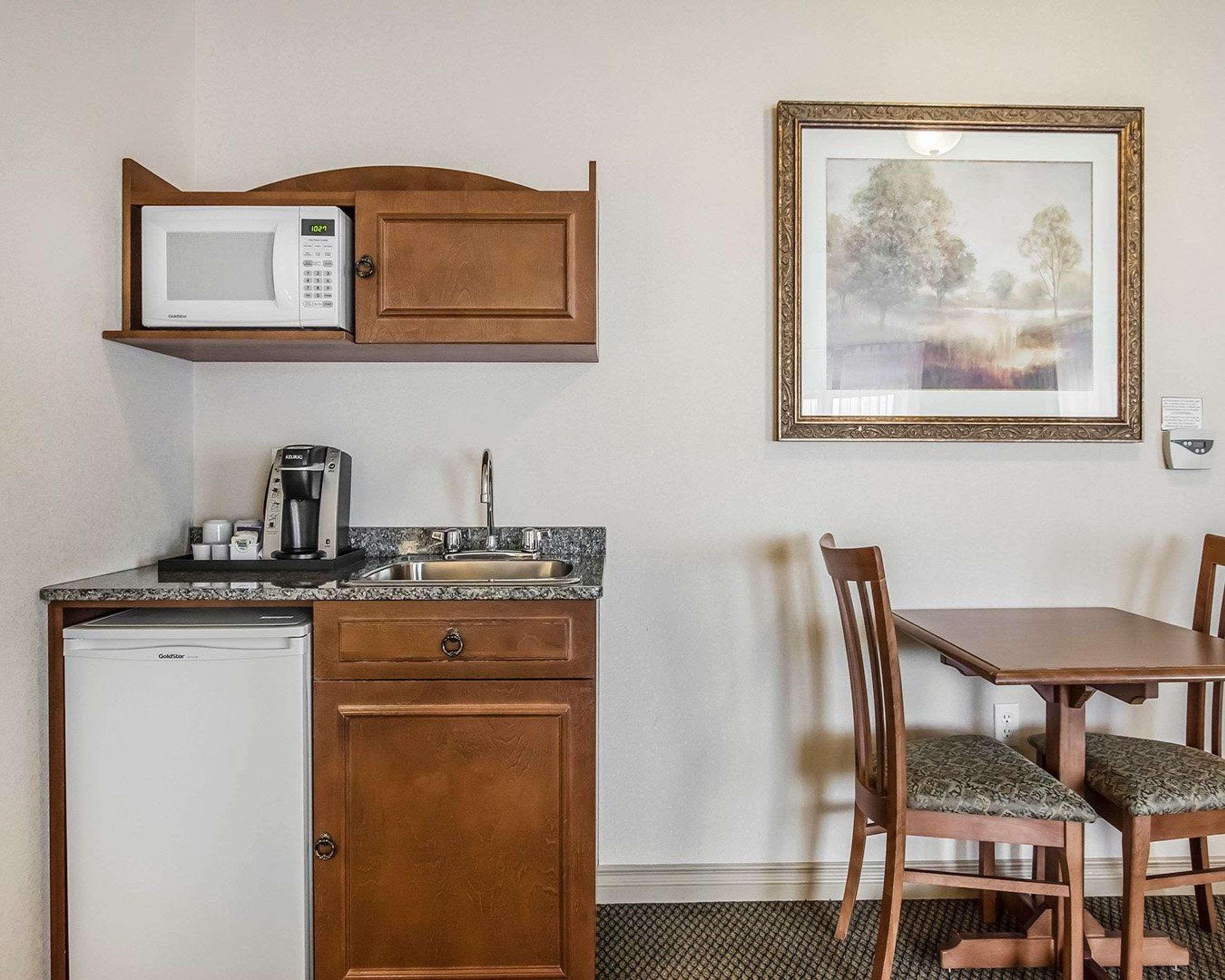 Quality Suites Drummondville Luaran gambar